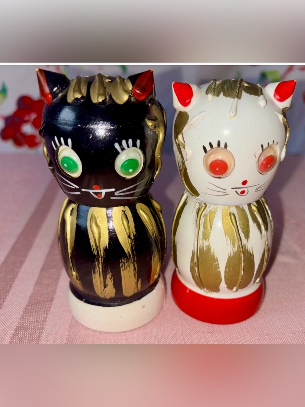 Kitschy Kitties S & P